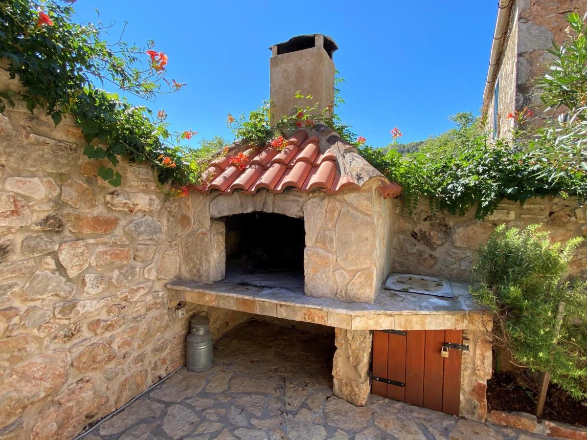 Holiday Home Hauser Vrbanj エクステリア 写真