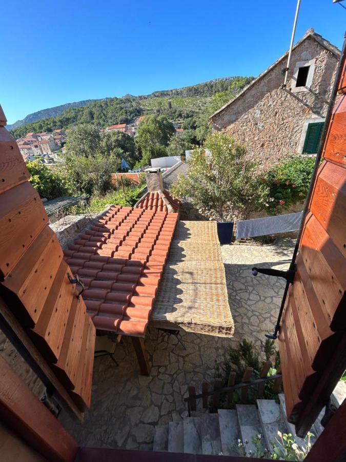 Holiday Home Hauser Vrbanj エクステリア 写真